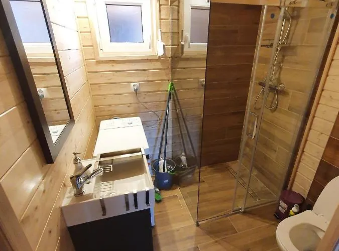 בית נופש Gromadka ויאלן זאוברז'אנסקי