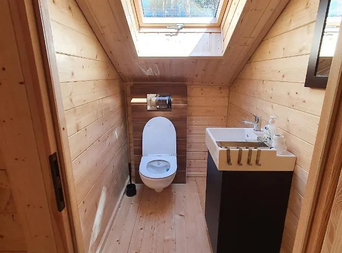 Gromadka Дом отдыха Велен-Заобжанский