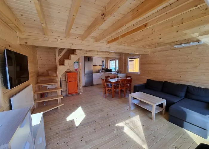 Gromadka Дом отдыха Велен-Заобжанский